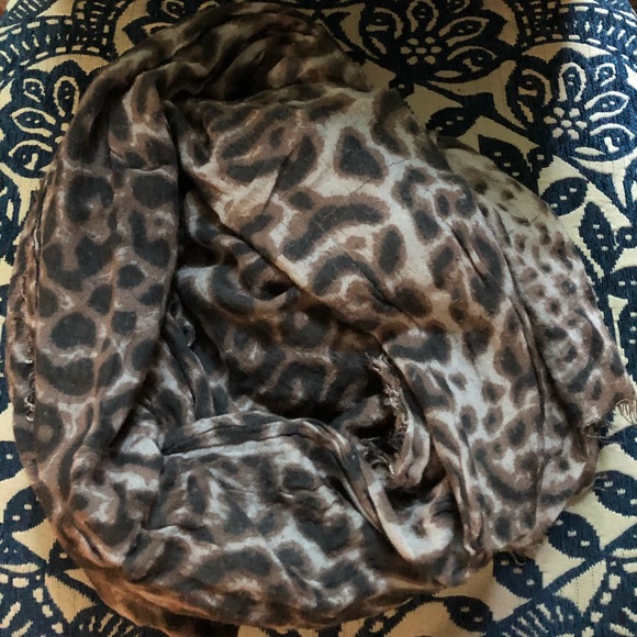 Scarf - Picture 1 of 1